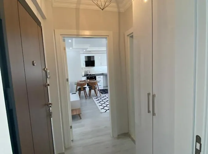 Apartament Ceylanhouse Airportapart *