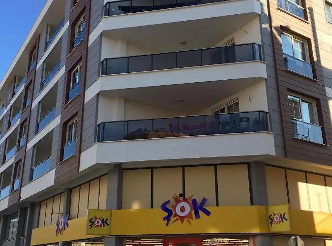 Ceylanhouse Airportapart Apartament *